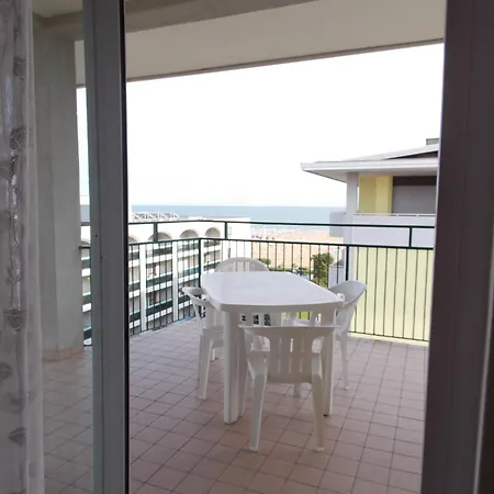 Sea View Floor In Apartman *