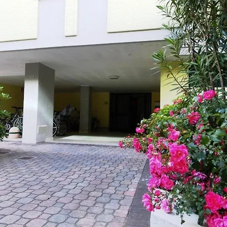 Sea View Floor In Appartamento Bibione